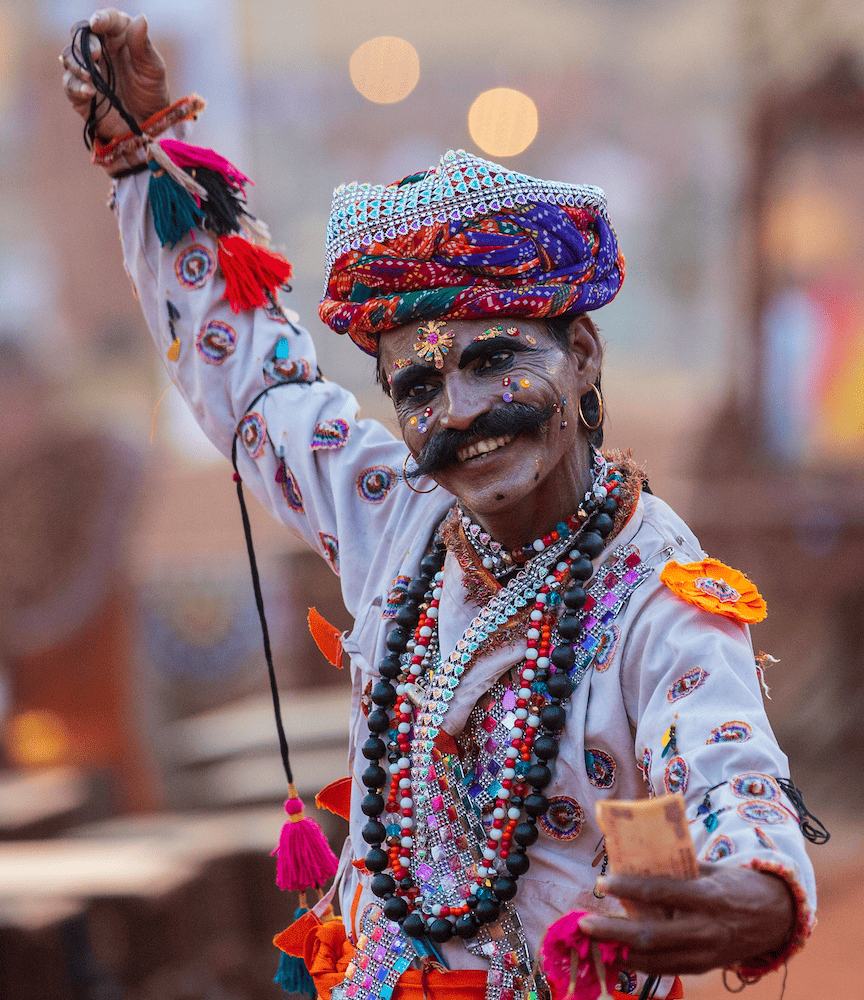 GoVrindavan-Personajes-inventados